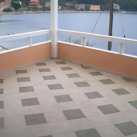 Seafront Soline *