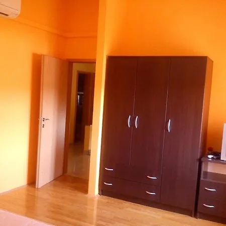Apartment Seafront Soline *